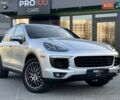 Порше Каен 2017 в Киеве на Automoto.ua Серый Порше Каен, объемом двигателя 3.6 л и пробегом 130 тыс. км за 33999 $, фото 7 на Automoto.ua