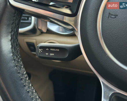 Сірий Порше Cayenne, об'ємом двигуна 3.6 л та пробігом 61 тис. км за 29900 $, фото 25 на Automoto.ua