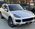 Порше Каен 2017 в Киеве на Automoto.ua Серый Порше Каен, объемом двигателя 3.6 л и пробегом 130 тыс. км за 33999 $, фото 6 на Automoto.ua