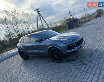 Сірий Порше Cayenne, об'ємом двигуна 3 л та пробігом 119 тис. км за 46000 $, фото 3 на Automoto.ua