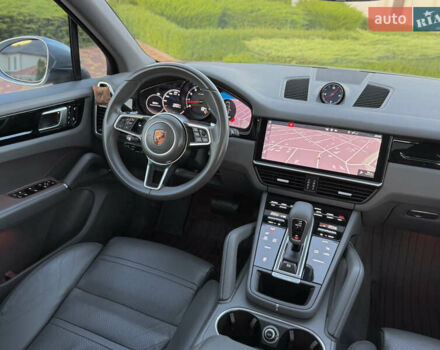 Серый Порше Каен, объемом двигателя 3 л и пробегом 78 тыс. км за 59999 $, фото 39 на Automoto.ua
