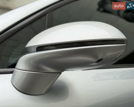 Серый Порше Каен, объемом двигателя 2.9 л и пробегом 37 тыс. км за 67000 $, фото 3 на Automoto.ua