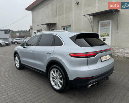 Сірий Порше Cayenne, об'ємом двигуна 3 л та пробігом 149 тис. км за 39300 $, фото 5 на Automoto.ua