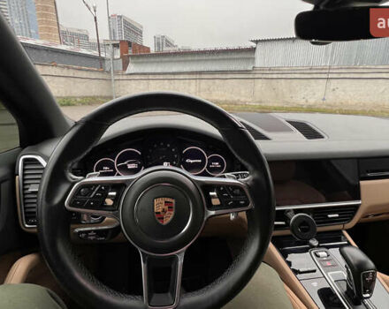 Сірий Порше Cayenne, об'ємом двигуна 3 л та пробігом 132 тис. км за 53000 $, фото 7 на Automoto.ua