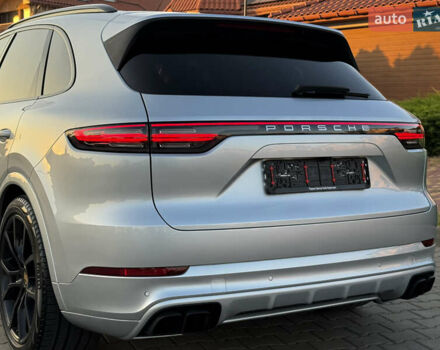 Серый Порше Каен, объемом двигателя 3 л и пробегом 78 тыс. км за 59999 $, фото 11 на Automoto.ua