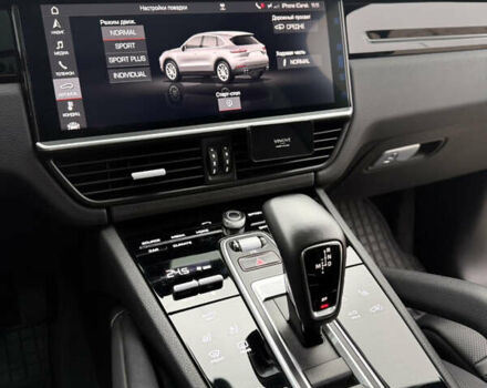 Серый Порше Каен, объемом двигателя 3 л и пробегом 60 тыс. км за 60500 $, фото 34 на Automoto.ua