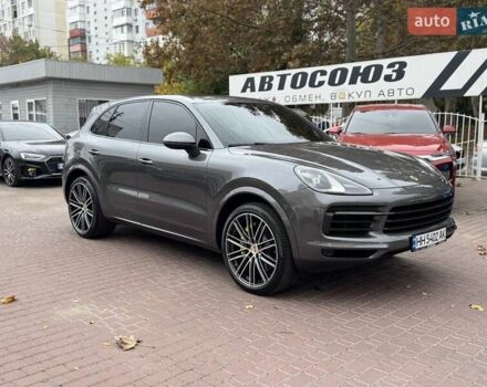 Порше Каен 2018 в Одессе на Automoto.ua Серый Порше Каен, объемом двигателя 2.89 л и пробегом 59 тыс. км за 49900 $, фото 4 на Automoto.ua