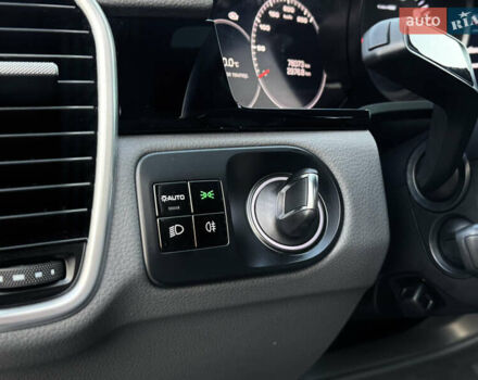 Серый Порше Каен, объемом двигателя 3 л и пробегом 78 тыс. км за 59999 $, фото 20 на Automoto.ua