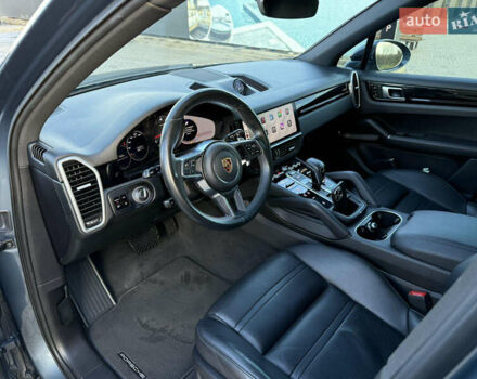 Сірий Порше Cayenne, об'ємом двигуна 3 л та пробігом 119 тис. км за 46000 $, фото 16 на Automoto.ua