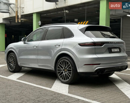 Серый Порше Каен, объемом двигателя 2.9 л и пробегом 37 тыс. км за 67000 $, фото 6 на Automoto.ua