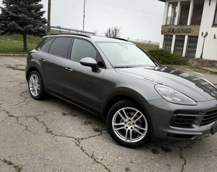 Серый Порше Каен, объемом двигателя 3 л и пробегом 60 тыс. км за 60500 $, фото 2 на Automoto.ua