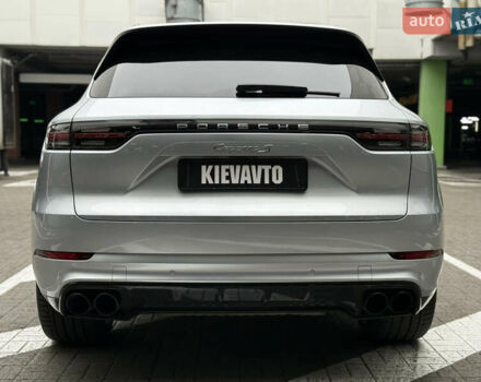 Серый Порше Каен, объемом двигателя 2.9 л и пробегом 37 тыс. км за 67000 $, фото 8 на Automoto.ua