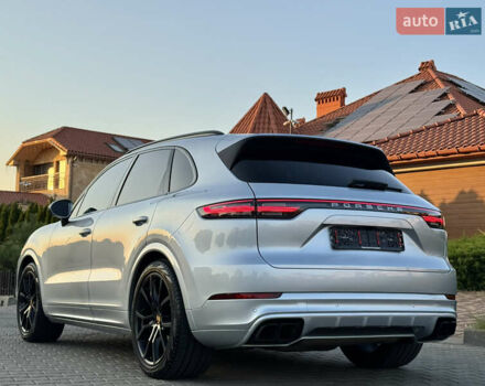 Серый Порше Каен, объемом двигателя 3 л и пробегом 78 тыс. км за 59999 $, фото 12 на Automoto.ua