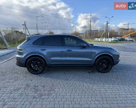 Сірий Порше Cayenne, об'ємом двигуна 3 л та пробігом 119 тис. км за 46000 $, фото 5 на Automoto.ua