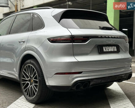 Серый Порше Каен, объемом двигателя 2.9 л и пробегом 37 тыс. км за 67000 $, фото 7 на Automoto.ua