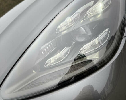 Серый Порше Каен, объемом двигателя 3 л и пробегом 60 тыс. км за 60500 $, фото 6 на Automoto.ua