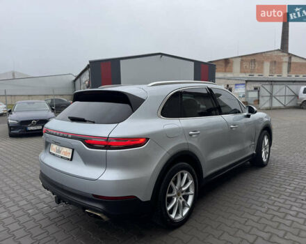 Сірий Порше Cayenne, об'ємом двигуна 3 л та пробігом 149 тис. км за 39300 $, фото 3 на Automoto.ua