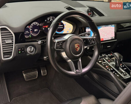 Серый Порше Каен, объемом двигателя 2.89 л и пробегом 59 тыс. км за 57000 $, фото 14 на Automoto.ua