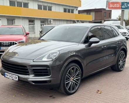 Порше Каен 2018 в Одессе на Automoto.ua Серый Порше Каен, объемом двигателя 2.89 л и пробегом 59 тыс. км за 49900 $, фото 3 на Automoto.ua