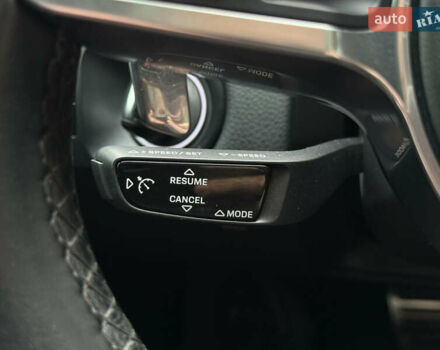 Серый Порше Каен, объемом двигателя 2.9 л и пробегом 37 тыс. км за 67000 $, фото 18 на Automoto.ua