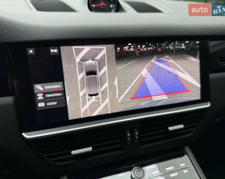 Серый Порше Каен, объемом двигателя 2.9 л и пробегом 37 тыс. км за 67000 $, фото 23 на Automoto.ua