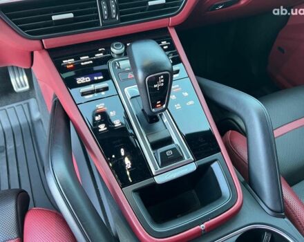 Серый Порше Каен, объемом двигателя 2.9 л и пробегом 88 тыс. км за 70990 $, фото 31 на Automoto.ua