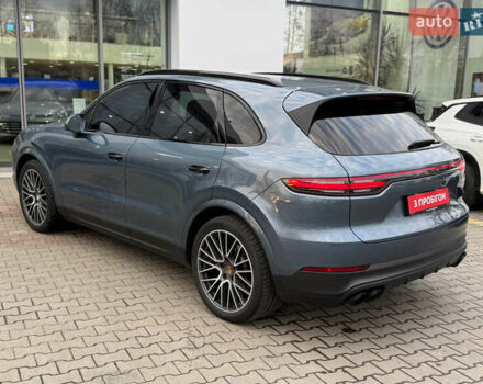 Сірий Порше Cayenne, об'ємом двигуна 3 л та пробігом 168 тис. км за 46467 $, фото 5 на Automoto.ua