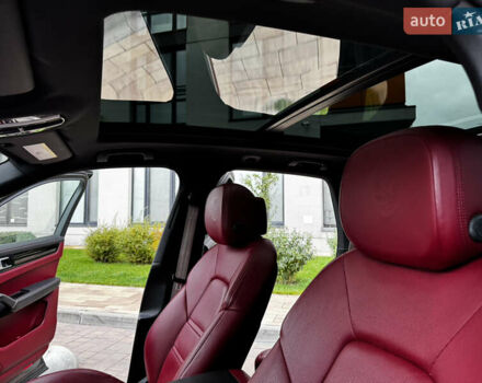 Серый Порше Каен, объемом двигателя 3 л и пробегом 86 тыс. км за 54500 $, фото 20 на Automoto.ua