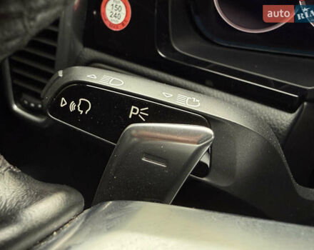 Серый Порше Каен, объемом двигателя 2.9 л и пробегом 32 тыс. км за 64000 $, фото 39 на Automoto.ua