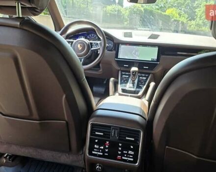 Серый Порше Каен, объемом двигателя 3 л и пробегом 101 тыс. км за 55000 $, фото 24 на Automoto.ua