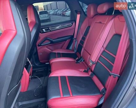 Серый Порше Каен, объемом двигателя 2.9 л и пробегом 88 тыс. км за 70990 $, фото 39 на Automoto.ua