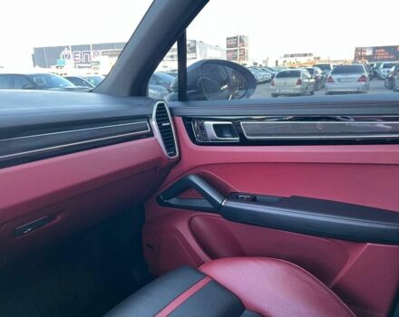 Серый Порше Каен, объемом двигателя 2.9 л и пробегом 88 тыс. км за 70990 $, фото 35 на Automoto.ua