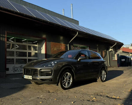 Серый Порше Каен, объемом двигателя 3 л и пробегом 75 тыс. км за 62000 $, фото 31 на Automoto.ua