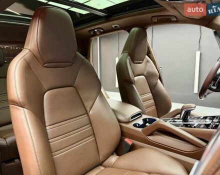 Сірий Порше Cayenne, об'ємом двигуна 3 л та пробігом 88 тис. км за 63900 $, фото 53 на Automoto.ua