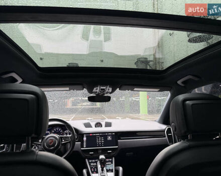 Серый Порше Каен, объемом двигателя 2.9 л и пробегом 32 тыс. км за 64000 $, фото 19 на Automoto.ua