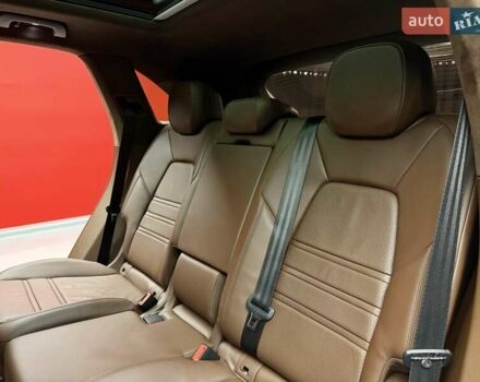 Сірий Порше Cayenne, об'ємом двигуна 3 л та пробігом 88 тис. км за 63900 $, фото 41 на Automoto.ua