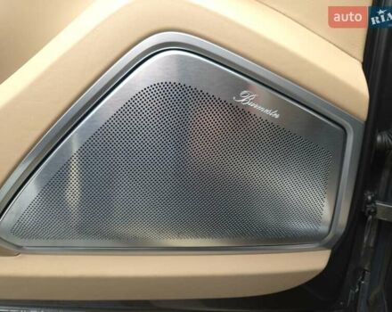 Серый Порше Каен, объемом двигателя 3 л и пробегом 115 тыс. км за 85000 $, фото 18 на Automoto.ua