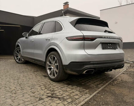 Серый Порше Каен, объемом двигателя 3 л и пробегом 137 тыс. км за 48500 $, фото 5 на Automoto.ua