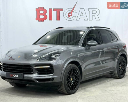 Сірий Порше Cayenne, об'ємом двигуна 3 л та пробігом 46 тис. км за 61800 $, фото 4 на Automoto.ua