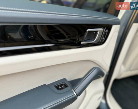 Сірий Порше Cayenne, об'ємом двигуна 3 л та пробігом 168 тис. км за 46467 $, фото 43 на Automoto.ua