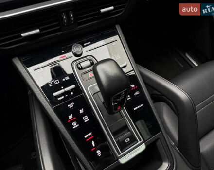 Серый Порше Каен, объемом двигателя 2.9 л и пробегом 32 тыс. км за 64000 $, фото 35 на Automoto.ua