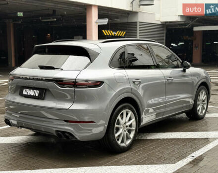 Серый Порше Каен, объемом двигателя 2.9 л и пробегом 32 тыс. км за 64000 $, фото 5 на Automoto.ua