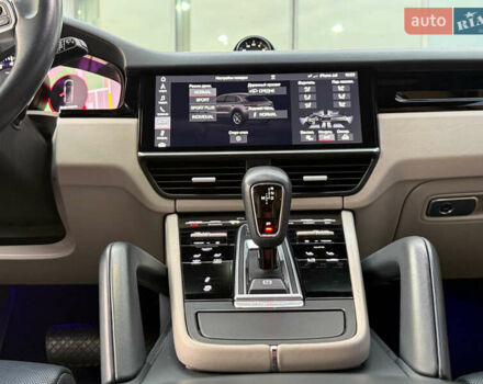 Сірий Порше Cayenne, об'ємом двигуна 3 л та пробігом 168 тис. км за 54000 $, фото 24 на Automoto.ua