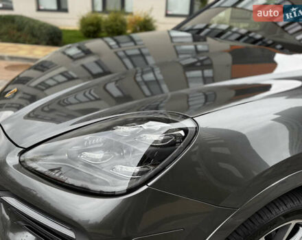 Сірий Порше Cayenne, об'ємом двигуна 3 л та пробігом 86 тис. км за 54900 $, фото 2 на Automoto.ua