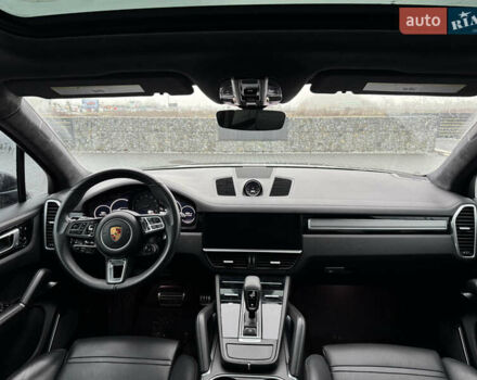 Серый Порше Каен, объемом двигателя 4 л и пробегом 74 тыс. км за 69900 $, фото 14 на Automoto.ua