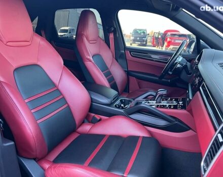 Серый Порше Каен, объемом двигателя 2.9 л и пробегом 88 тыс. км за 70990 $, фото 44 на Automoto.ua