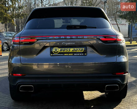 Серый Порше Каен, объемом двигателя 3 л и пробегом 83 тыс. км за 45999 $, фото 5 на Automoto.ua