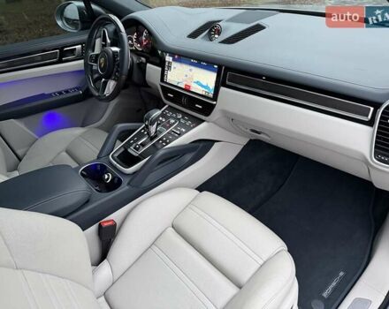 Сірий Порше Cayenne, об'ємом двигуна 2.89 л та пробігом 90 тис. км за 83500 $, фото 27 на Automoto.ua