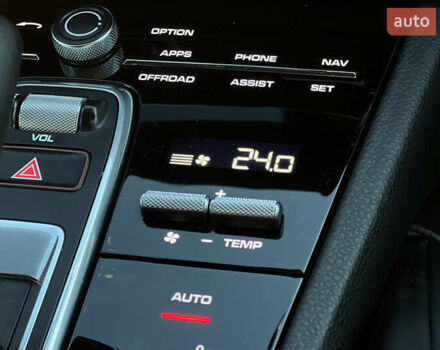 Серый Порше Каен, объемом двигателя 3 л и пробегом 83 тыс. км за 45999 $, фото 17 на Automoto.ua