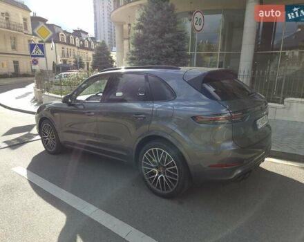 Серый Порше Каен, объемом двигателя 3 л и пробегом 115 тыс. км за 85000 $, фото 2 на Automoto.ua